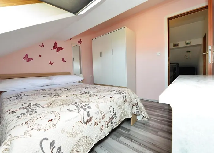 Appartement Sanja Kolovare