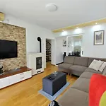 Appartement Sanja Kolovare