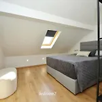 Sanja Kolovare Lägenhet *